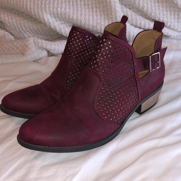 J. Adams ankle boot - Picture 3 of 9